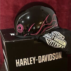 Harley-Davidson Black Helmet with Hot Pink Flames
